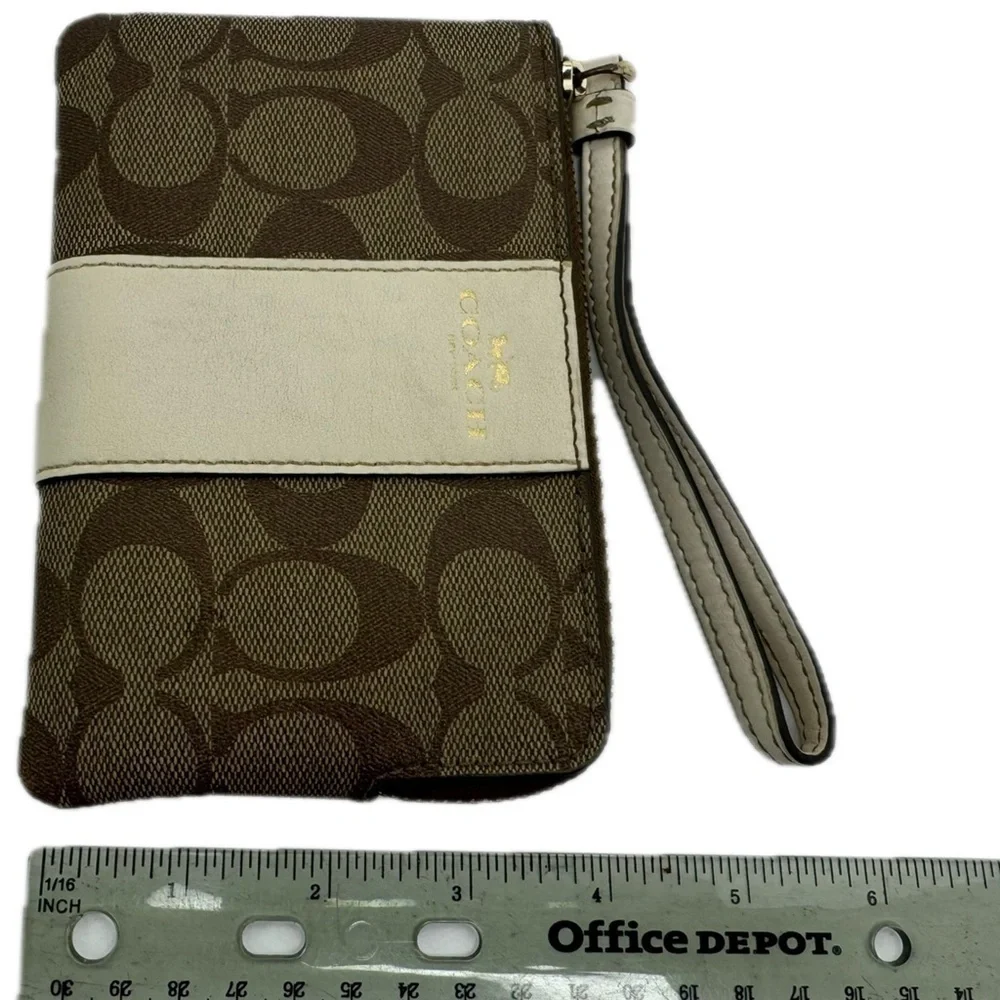Coach Corner Zip Wristlet In Signature Canvas Color: Gold/KHAKI/CHALK